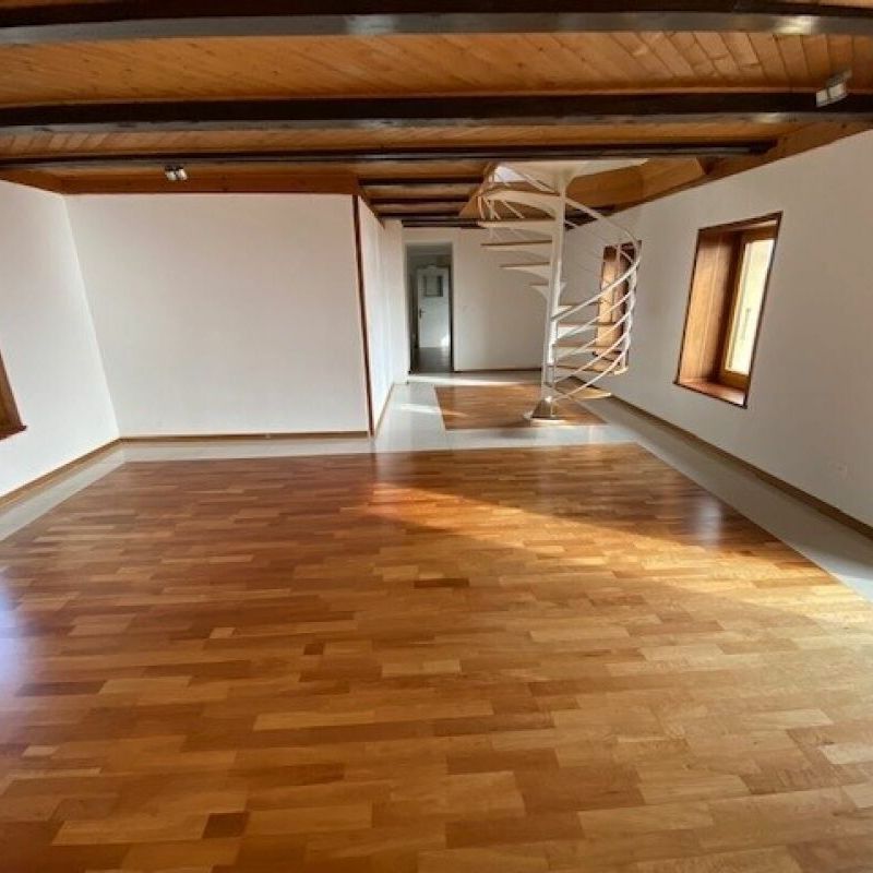 Spacious 6.5-room duplex in St-Aubin-Sauges - Photo 1