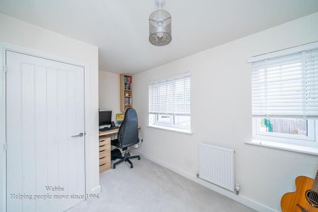 2 bedroom semi-detached house to rent - Photo 4