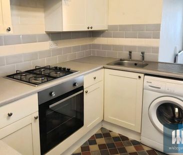 Halifax Old Road, Birkby, Huddersfield, HD1 - Photo 5