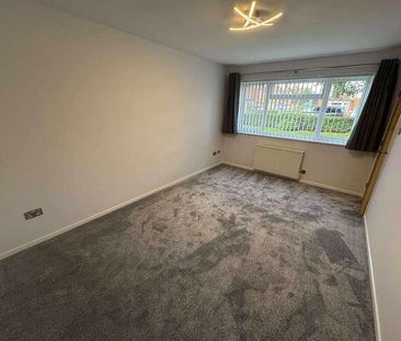 Grange Court Newbury, RG14 - Photo 3