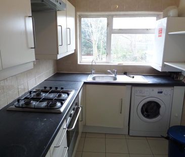 2 bedroom maisonette to rent - Photo 5