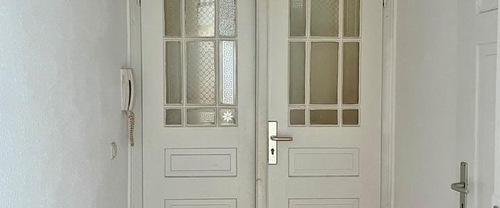 Helle 2-Raum-Wohnung mit Dusche - Foto 1