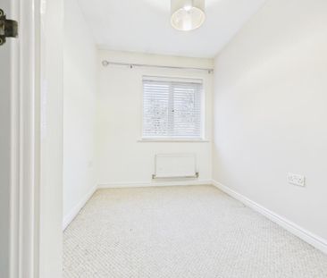 2 bedroom semi-detached house to rent - Photo 2