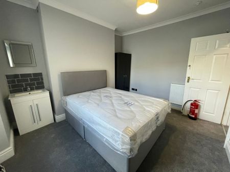 18 Nelson Street - Photo 2