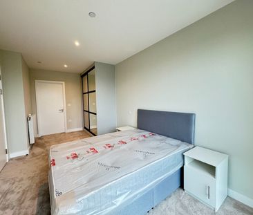 2 Bed Flat, Astell Road, SE3 - Photo 2
