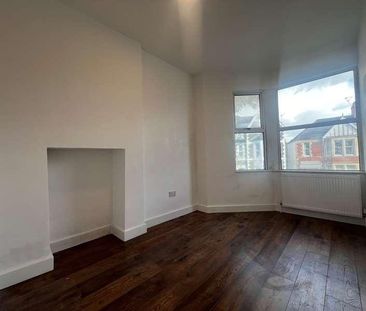 Claude Road, Cardiff, CF24 - Photo 3