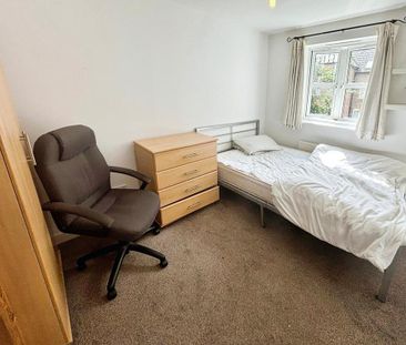 4 bedroom house to rent - Photo 4
