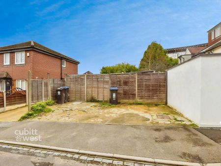 1 bedroom flat to rent - Photo 3