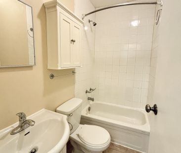 For Lease - 16 Strathmore Boulevard, Toronto, Ontario - Photo 3