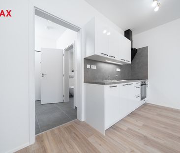 Pronájem bytu 1+kk 32 m² - Photo 2