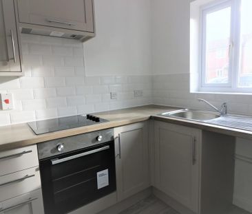 2 bedroom semi-detached house to rent - Photo 1
