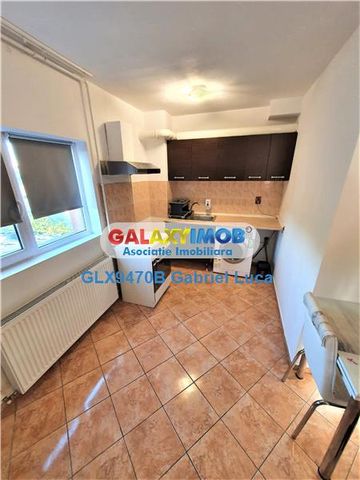 Apartament 2 camere 52mp | Curte - Foisor | Centrala | Parcare | - Fotografie 5