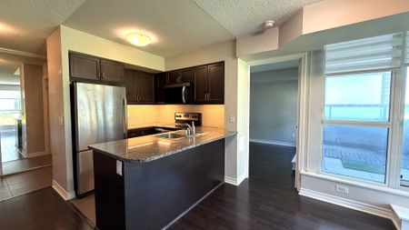 For Lease - 19 Grand Trunk Crescent Unit# 1601, Toronto, Ontario - Photo 5