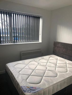 3 bedroom apartment to rent - Photo 1