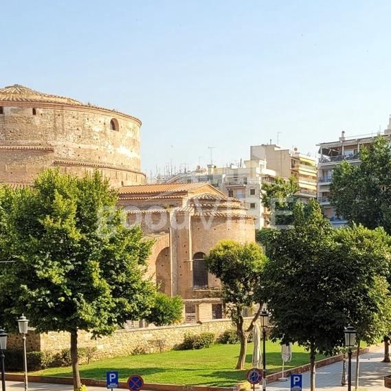 Διαμέρισμα για ενοικίαση Καμάρα - Ροτόντα (Κέντρο Θεσσαλονίκης) - Photo 1
