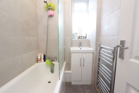 Juniper House – Room 4 - Photo 2