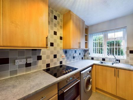 2 bedroom end of terrace house to rent - Photo 3