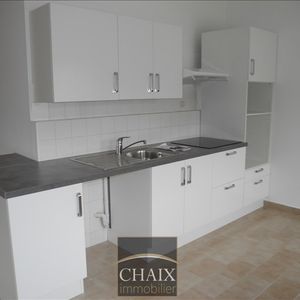 Location Appartement 1 pièce 44m² AUBAGNE 13400 - Photo 2