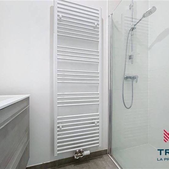 Appartement te huur - Photo 1