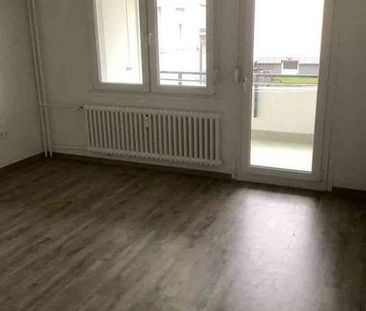 Gut geschnittene 3-Zimmer Wohnung mit Balkon! - Photo 1