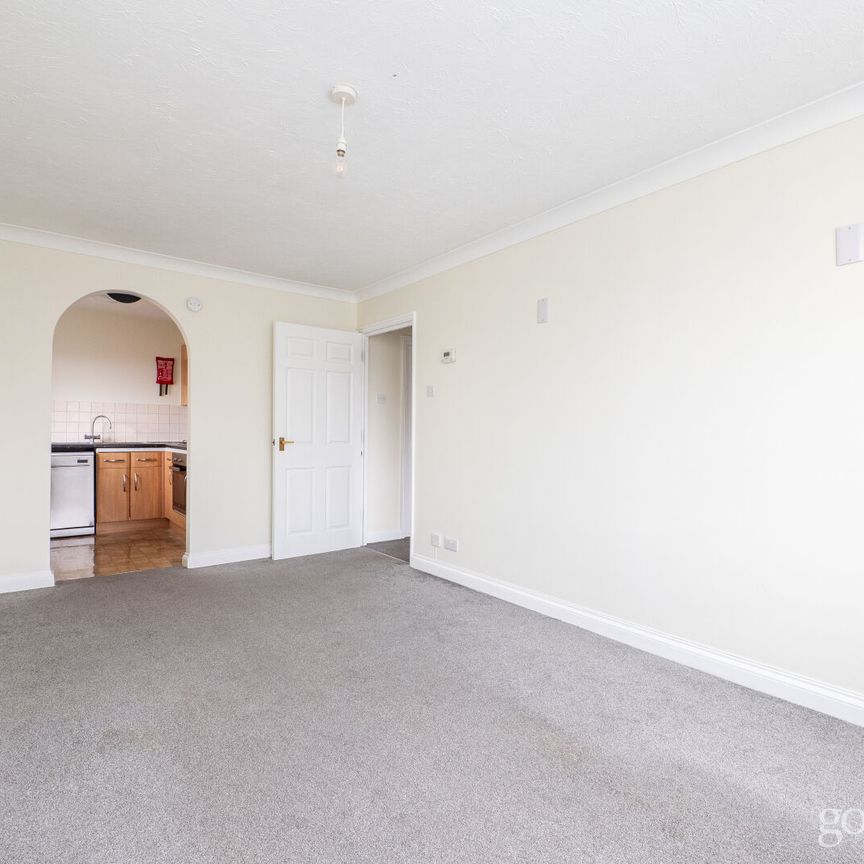 Parkgate Road, Wallington, SM6 - Photo 1
