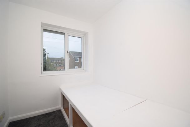 Elmwood Close, Walton, Wakefield - Photo 1