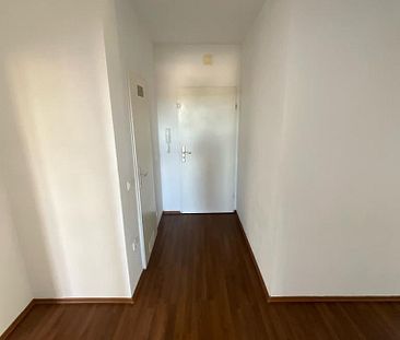 Einziehen und Wohlfühlen! 3-Zimmer-Wohnung in Siegen Dillnhütten - Photo 3