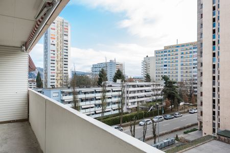 HELLE 3,5-ZIMMERWOHNUNG HOCH ÜBER SPREITENBACH - Foto 5