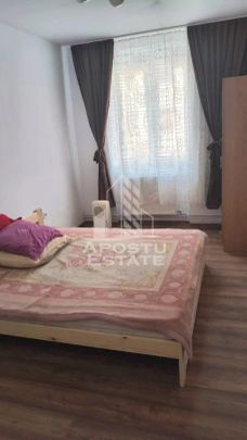 Apartament cu 2 camere de inchiriat la casa in zona Fabric - Fotografie 1