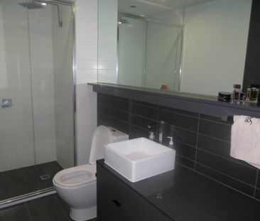 102/18 Queen Street, Blackburn VIC 3130 - Apartment For Rent | Domain - Photo 3