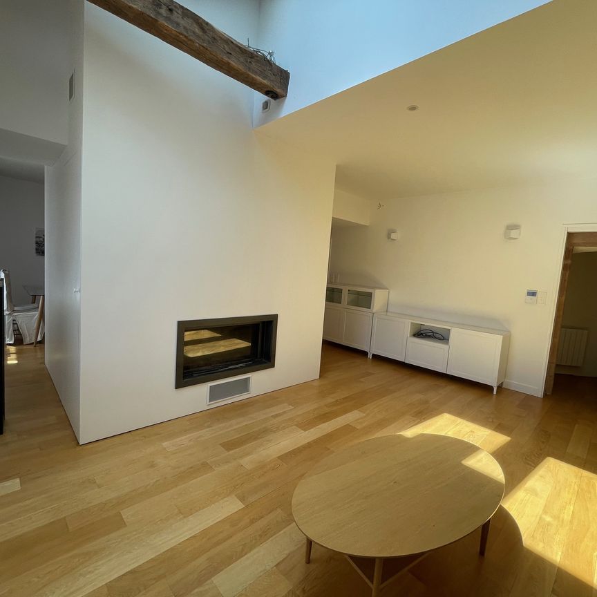 Location Appartement 4 pièces 92m² RODEZ 12000 - Photo 1