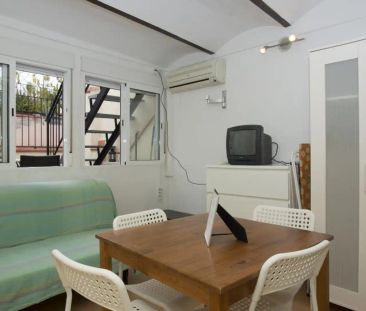 Estudio de alquiler en Sant Pere, Sta. Caterina i la Ribera - Photo 2