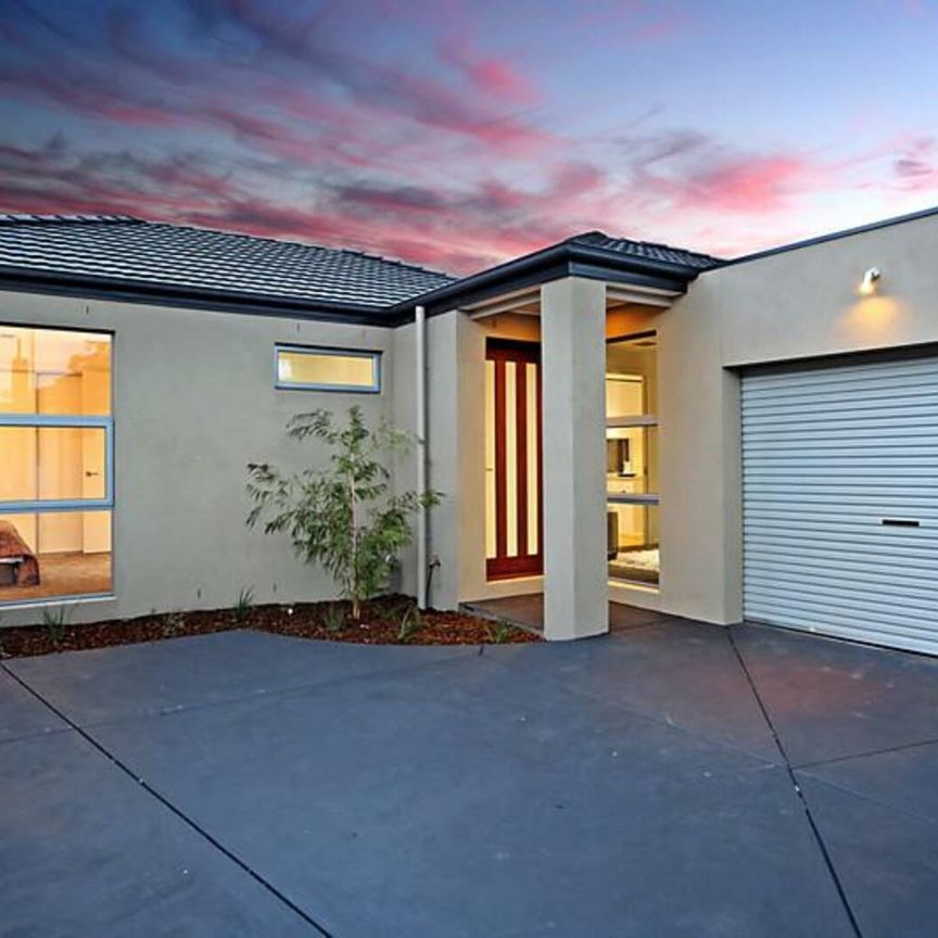 STUNNING BAYSIDE BEAUTY! - Photo 1