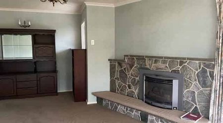 PLEASANT POINT - 3 BEDROOMS - Photo 2