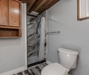 For Lease - 2458 Martin Court, Burlington, Ontario - Photo 1