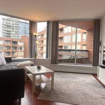 Furnished 1-Bedroom Apartment for Rent in Yaletown, Downtown Vancouver - Photo 1