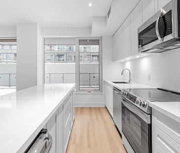 For Lease - 333 Sunseeker Avenue Unit# 138, Innisfil, Ontario - Photo 3