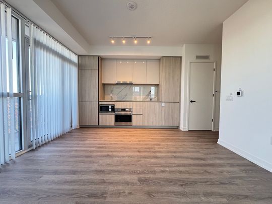 For Lease - 8 Interchange Way Unit# 1006, Vaughan, Ontario - Photo 1