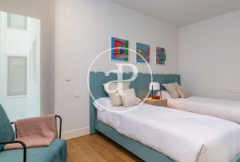 Flat with terrace for rent in Goya (Madrid)