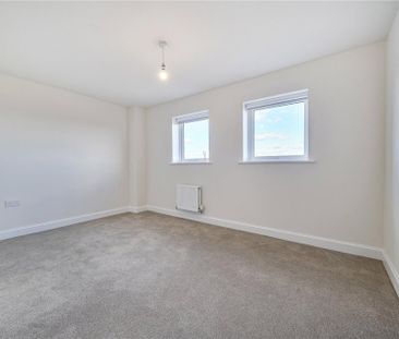3 bedroom townhouse to rent - Photo 2
