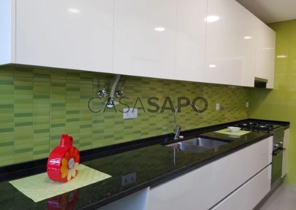 Duplex T2 Triplex para alugar em Lisboa