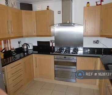 2 bedroom flat to rent - Photo 6