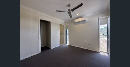 MODERN 3 BEDROOM HOME IN BURDELL - Photo 4