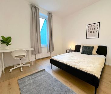 Neu renovierte WG-Zimmer – 2 Zimmer sofort verfügbar –in Frankfurt ... - Foto 1