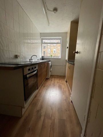 2 Bed Flat, Ingleby Drive, G31 - Photo 5