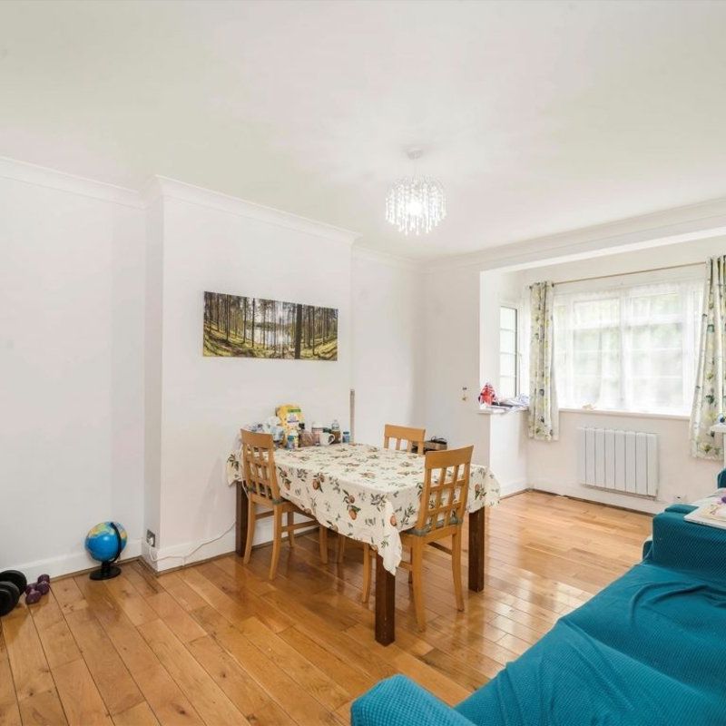 Cecil Close, W5, London - Photo 1