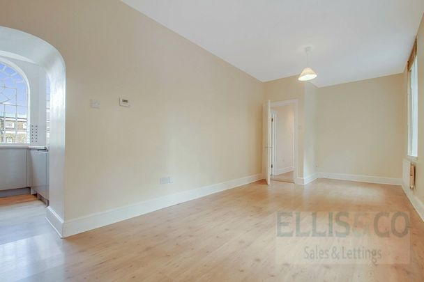 Chevy Road, UB2, Southall - Photo 1