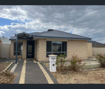31 Kilkenny Loop, Brookdale, WA 6112 - Photo 4