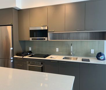 For Lease - 3005 Pine Glen Road Unit# 320, Oakville, Ontario - Photo 2