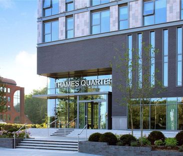 A 5th floor, 2 bed, apartment at the iconic Thames Quarter; a moder... - Photo 4